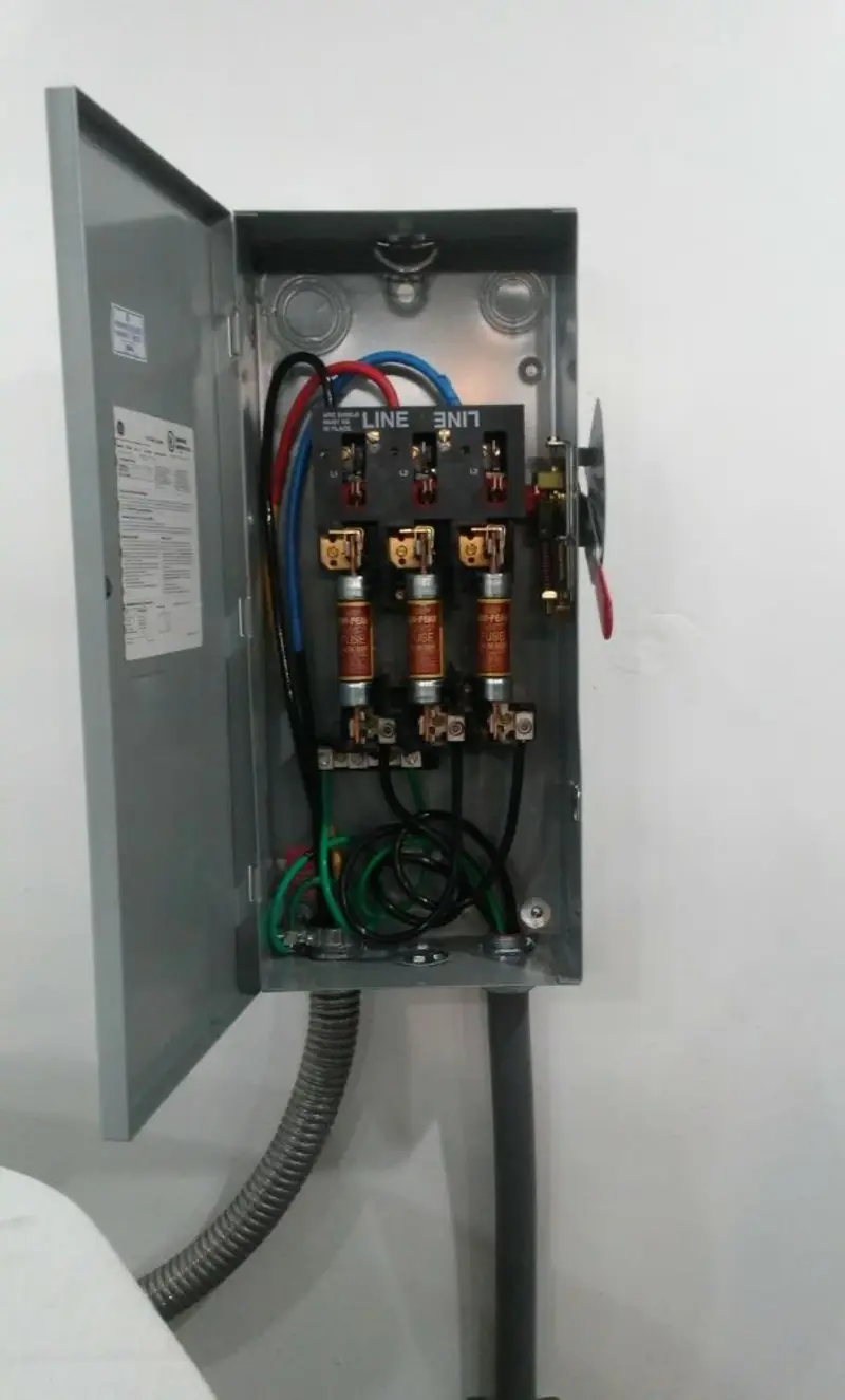 Three-phase disconnect switch installed for Electrical Wiring & Rewiring in Moorestown